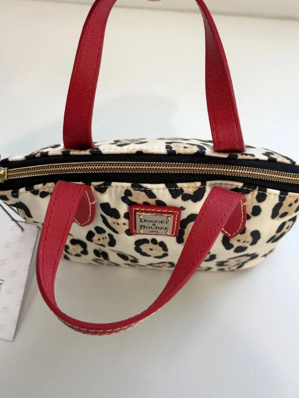 Dooney & Bourke new dooney